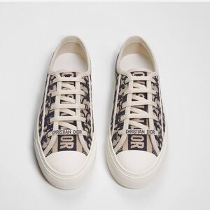 DIOR The Walk'n Dior Deep Blue Dior Oblique Sneakers size 8.5 (Brand New)